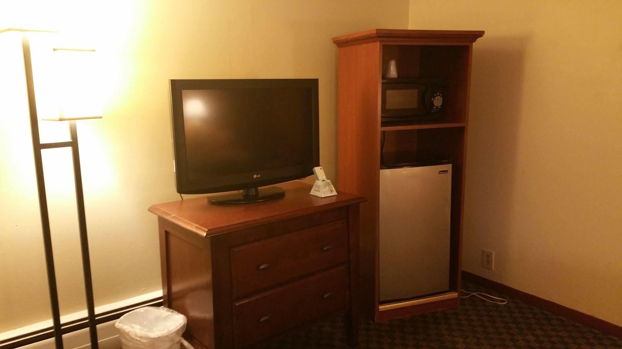 Dartmouth Motor Inn מראה חיצוני תמונה