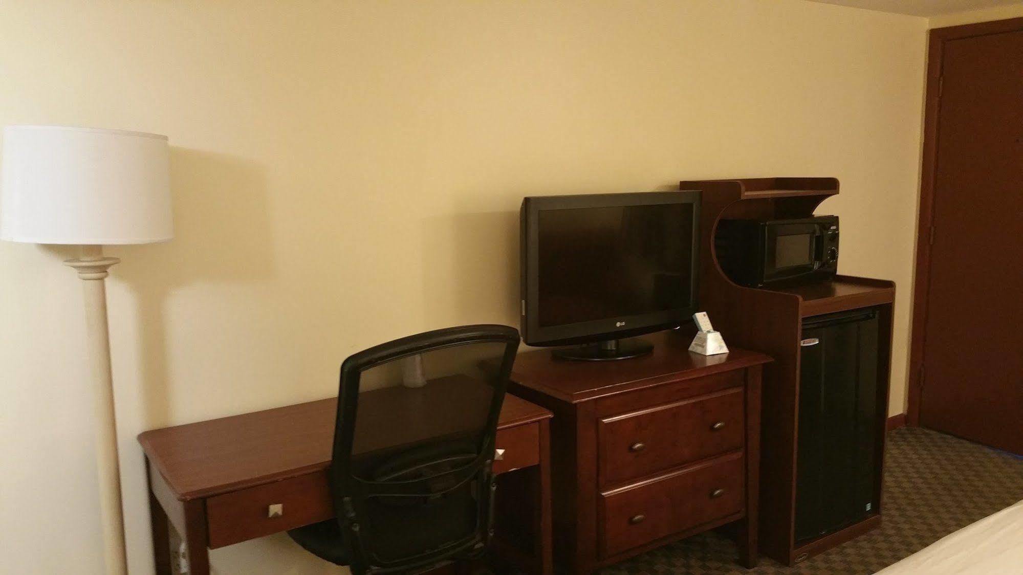 Dartmouth Motor Inn מראה חיצוני תמונה