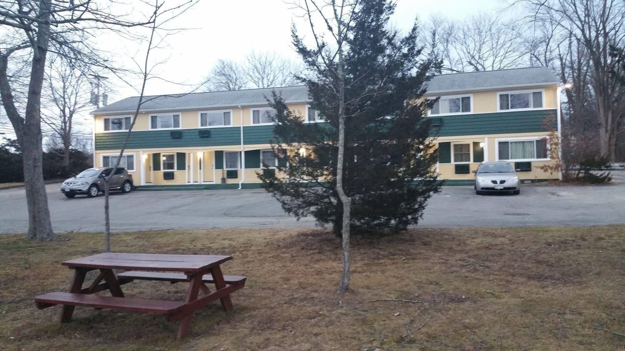 Dartmouth Motor Inn מראה חיצוני תמונה